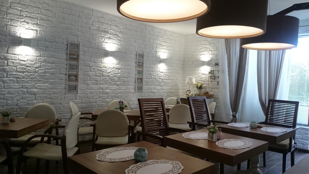 Aria Complex Aparthotel สวิติ วลัส ภายนอก รูปภาพ
