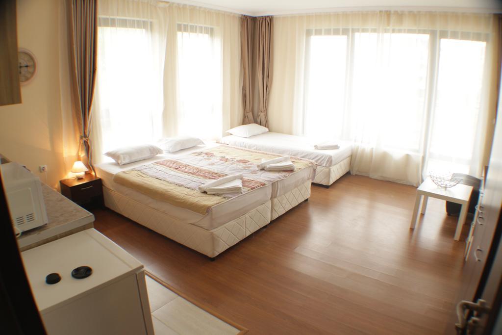 Aria Complex Aparthotel สวิติ วลัส ภายนอก รูปภาพ