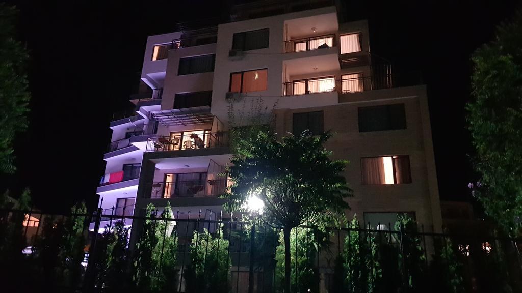 Aria Complex Aparthotel สวิติ วลัส ภายนอก รูปภาพ